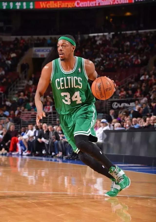 为了得到巅峰期的肯豆詹娜，NBA球星们付出了多大的代价？（为博得巅峰期肯豆詹娜的青睐，NBA球星们究竟付出了多少代价？）