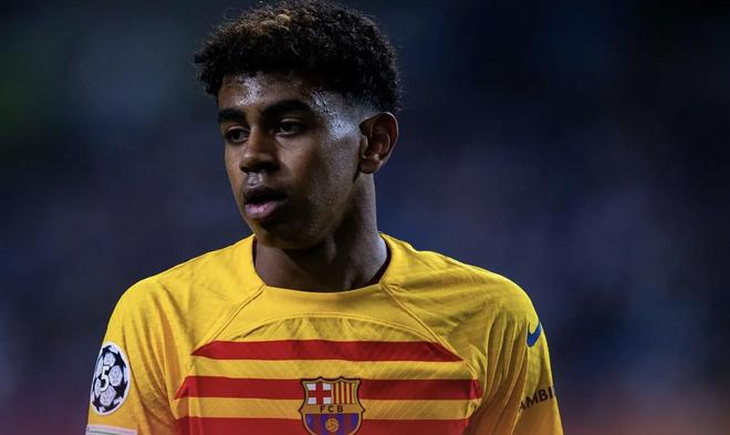 阿莫林：B费采访前有和俱乐部沟通，球队离英超冠军不会太远（阿莫林：B费采访前已与俱乐部沟通，球队距离英超冠军并不遥远）