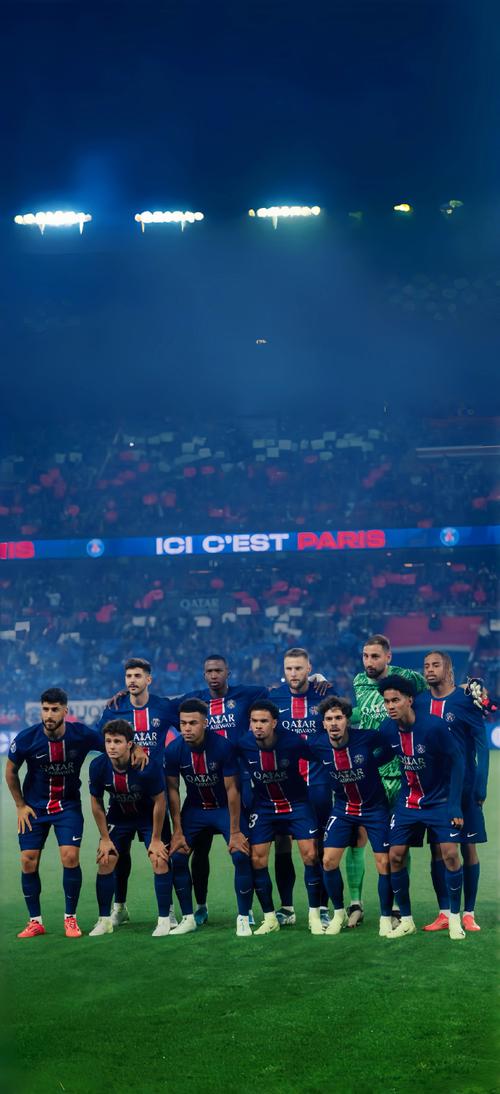 里夫斯自述与东契奇相似点：全方位竞争成共通标签（里夫斯谈与东契奇的相似之处：全面竞争是共同特质）